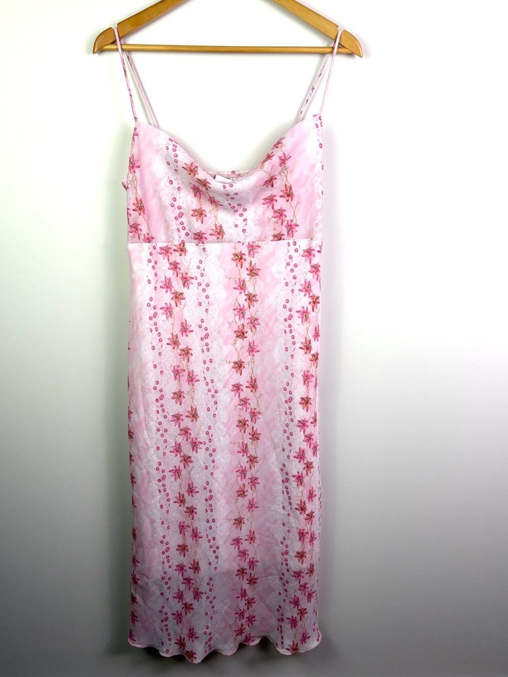 Vamp 00s vintage Pink Floral Slip Dress - fits size M